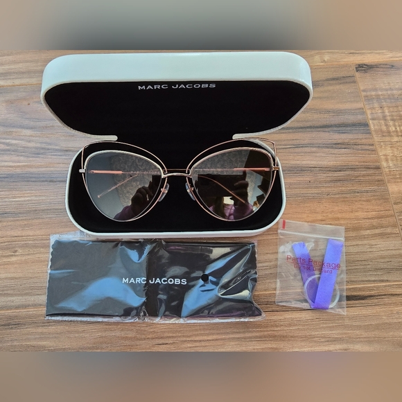 Marc Jacobs Rose Gold Cat-Eye Sunglasses - Picture 5 of 11